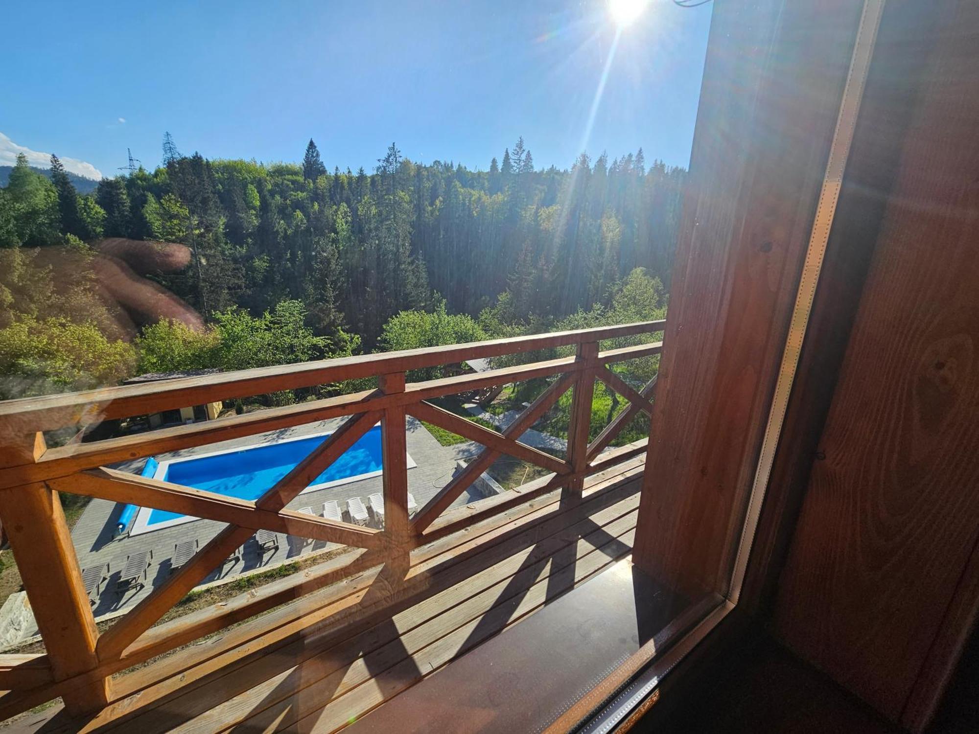 Villa Barvy Karpat Slawske Exterior foto